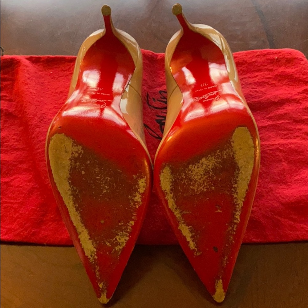 Christian Louboutin So Kate’s 39 with Dust Bag - Picture 3 of 6